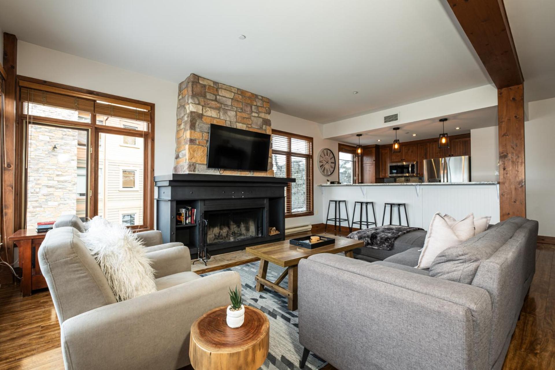 Tremblant Prestige - Altitude 170-5 Apartment มงต์-ทร็องบล็องต์ ภายนอก รูปภาพ
