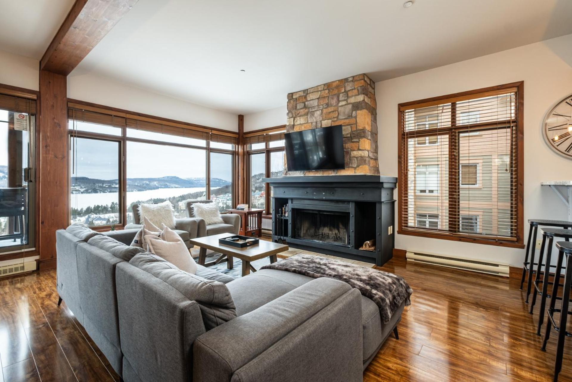Tremblant Prestige - Altitude 170-5 Apartment มงต์-ทร็องบล็องต์ ภายนอก รูปภาพ